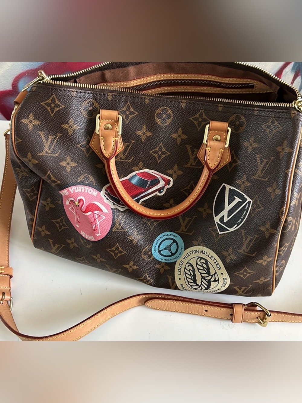 Louis Vuitton Brown Monogram Bag with Tan Accents - Picture 2 of 14